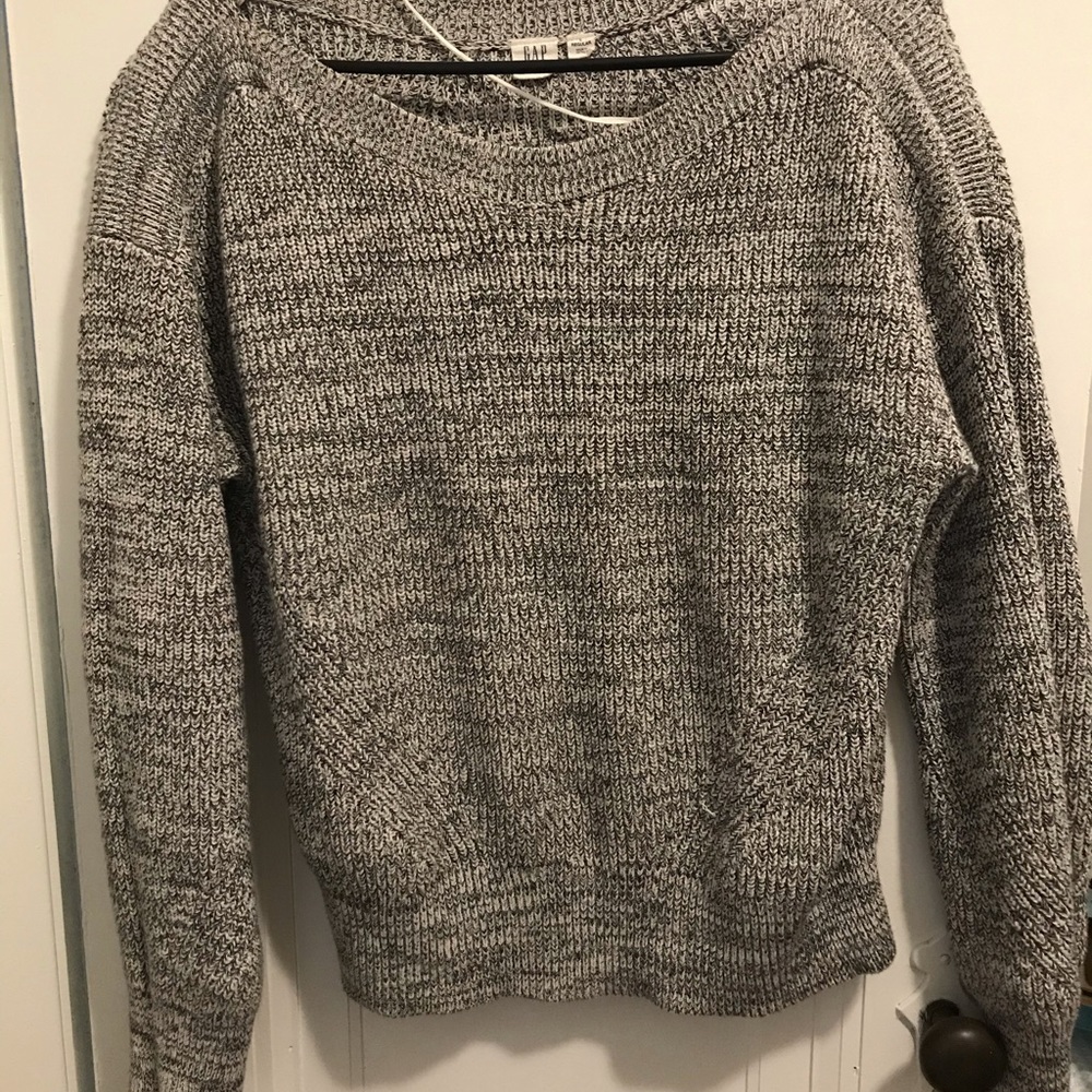 Gap knit sweater